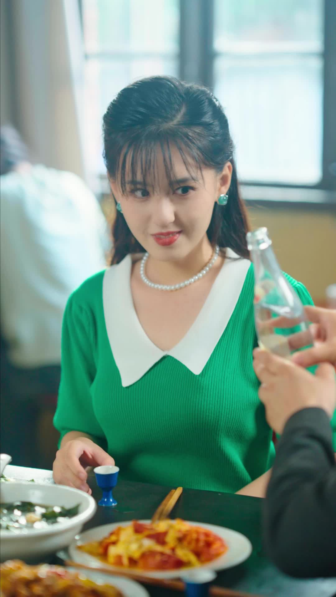 الحلقة 7 - زوجة الثمانينات والضابط العنيد